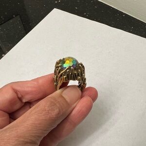 Chunky Gold Tone Ring with Iridescent Stone size 9